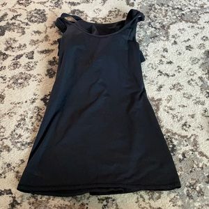 Lululemon tank with built in bra